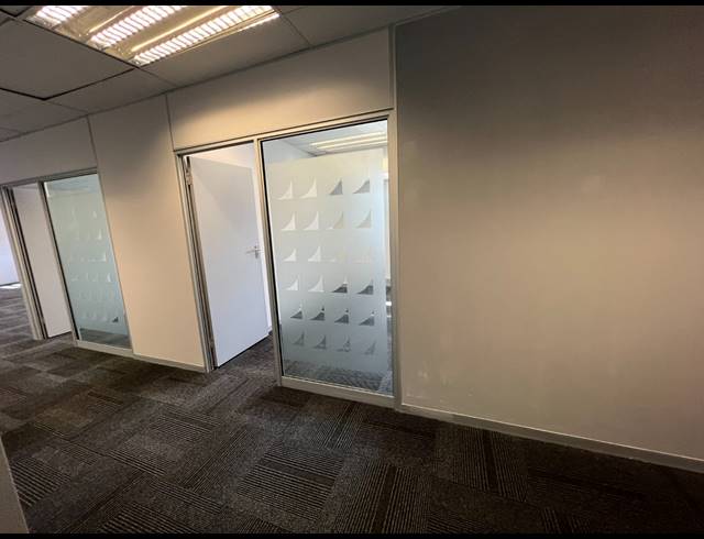 312M² OFFICE TO LET IN ROSEBANK
